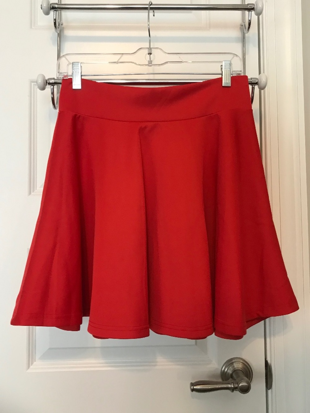 Thanth brilliant red stretchy flared skater skirt / miniskirt (L)
